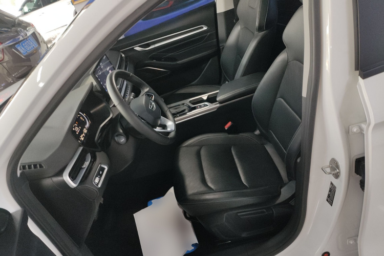 吉利汽车 帝豪 2023款 第4代冠军版 1.5L CVT豪华型中控内饰19