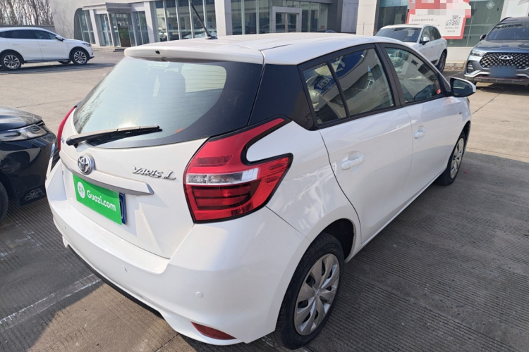 丰田 YARiS L 致炫 2016款 改款 1.5E CVT魅动版车身外观7