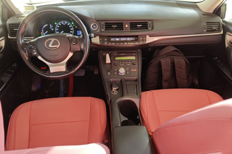 雷克萨斯CT 2014款 CT200h 精英版 单色中控内饰12