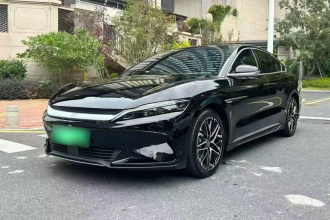 比亚迪 汉 2022款 EV 创世版 715KM前驱尊荣型