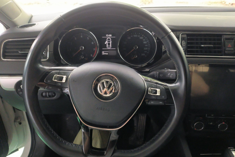 大众 速腾 2018款 280TSI DSG舒适型局部细节13