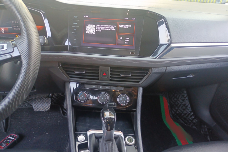 大众 速腾 2021款 280TSI DSG舒适智联版局部细节16