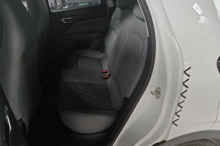 零跑汽车 零跑T03 2021款 400舒享版中控内饰7004