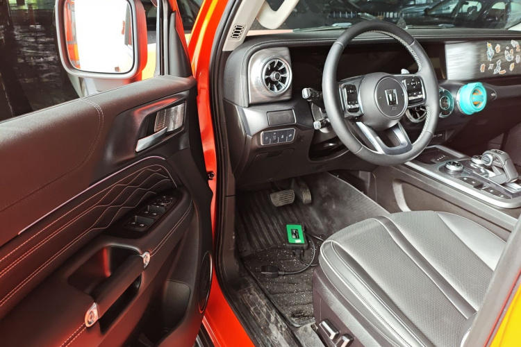 坦克300 2021款 越野版 2.0T 征服者中控内饰20