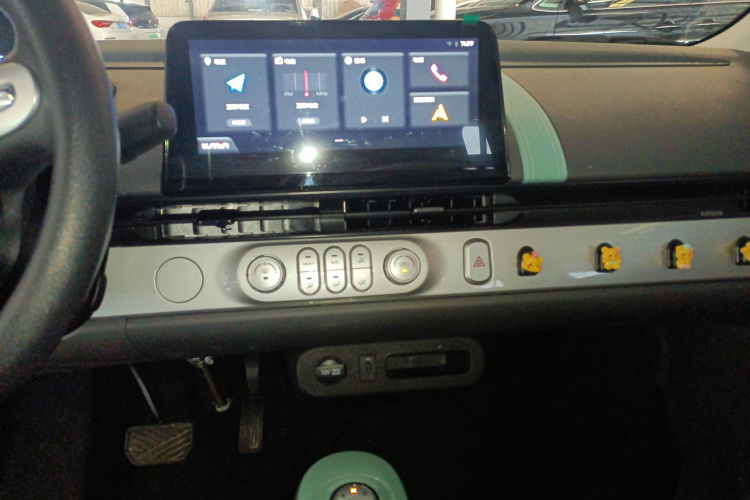 长安启源 长安Lumin 2023款 205km 香沁款局部细节16