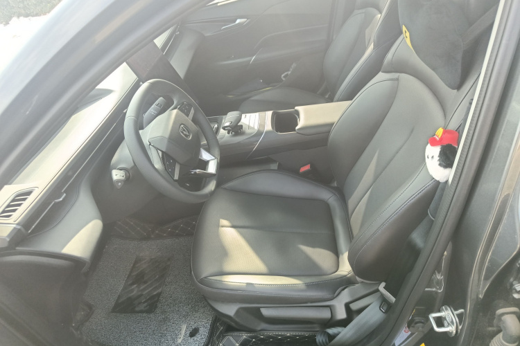 长安 逸动 2025款 蓝鲸 1.5T 500Bar尊贵型中控内饰19