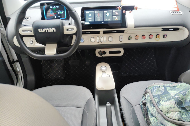 长安启源 长安Lumin 2022款 210km 香甜款中控内饰7002