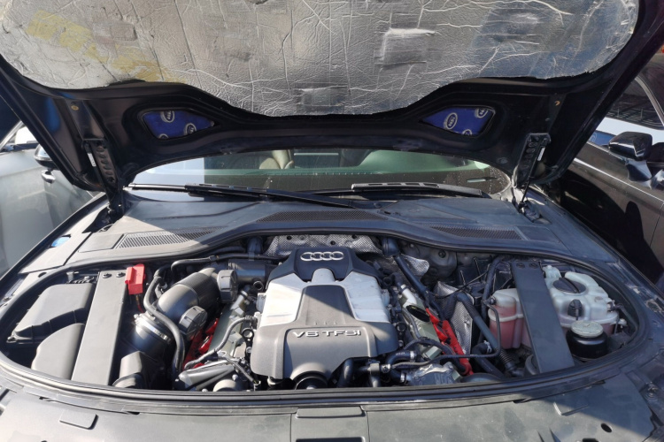 奥迪A8 2013款 A8L 45 TFSI quattro舒适型局部细节24