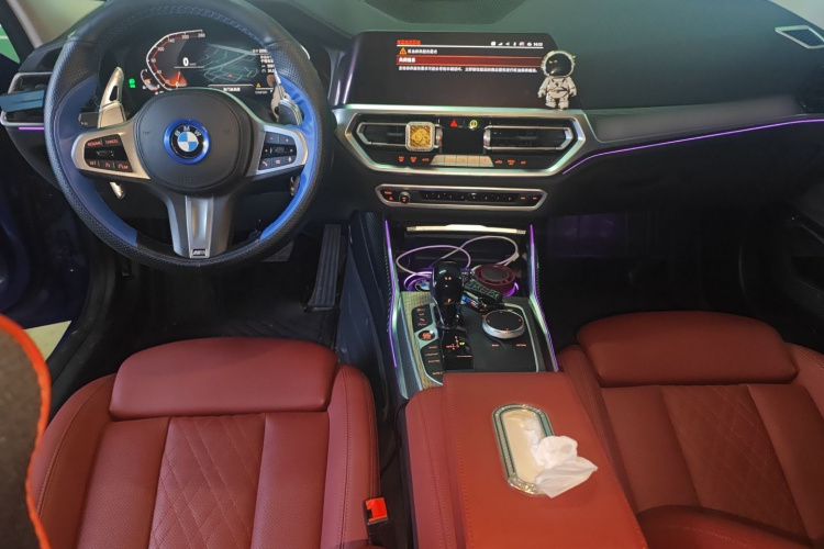 宝马3系 2022款 改款 325Li M运动曜夜套装中控内饰12