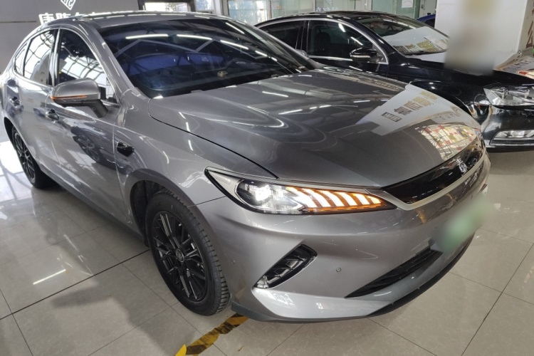 比亚迪 秦PLUS 2025款 EV 智驾版 510KM领先型车身外观3