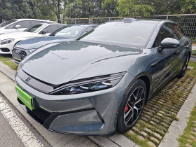 比亚迪 汉L 2025款 DM-p 四驱激光雷达旗舰型