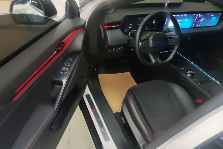 福特 蒙迪欧 2023款 EcoBoost 245 ST-Line中控内饰20