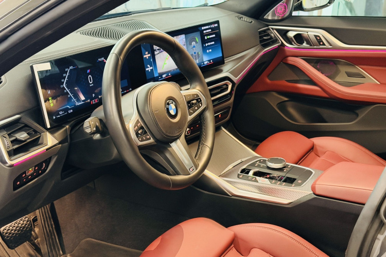 宝马4系 2023款 425i Gran Coupe M运动曜夜套装中控内饰7006