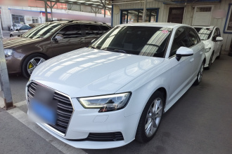 奥迪A3 2018款 30周年年型 Sportback 35 TFSI 进取型