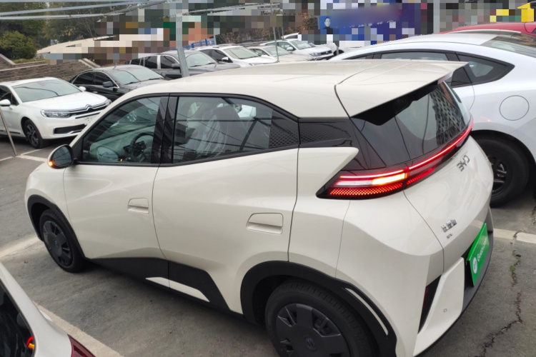 比亚迪 海鸥 2025款 305km 活力版车身外观4