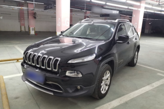 Jeep 自由光 2016款 2.4L 专业版