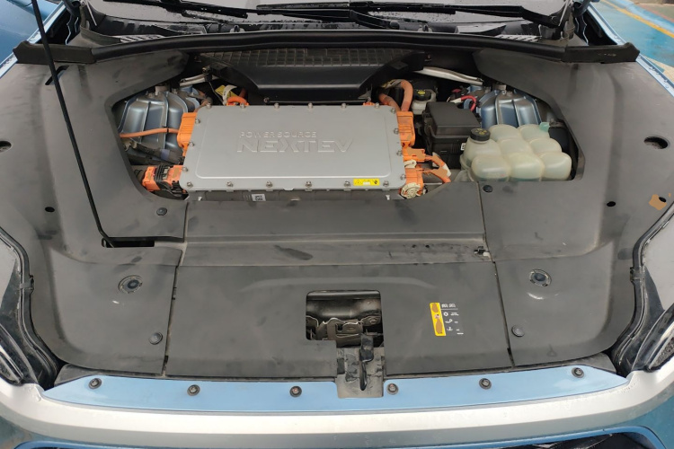 蔚来ES8 2018款 355KM 基准版 七座版局部细节24