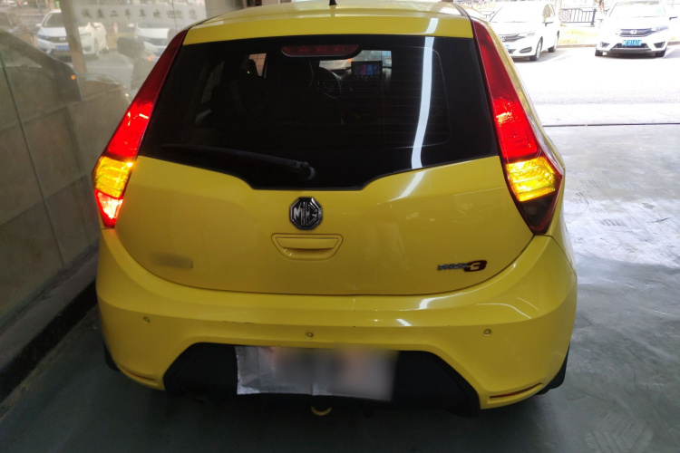 名爵3 2014款 1.3L AMT舒适版车身外观6