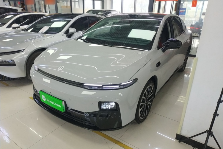 零跑汽车 零跑B01 2025款 650激光雷达版车身外观1