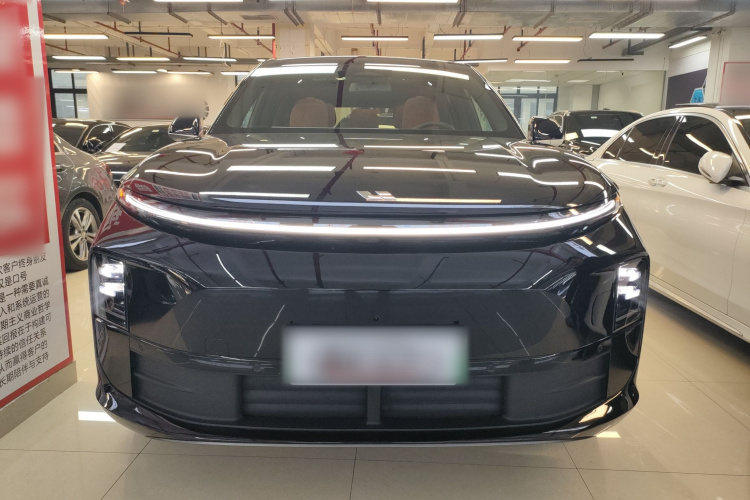 理想汽车 理想L6 2024款 Pro车身外观2