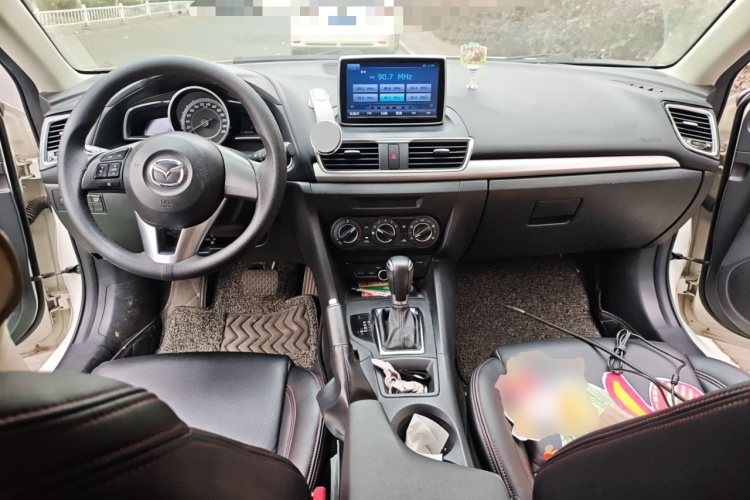 马自达3 昂克赛拉 2016款 三厢 1.5L 自动舒适型中控内饰12