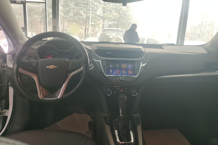 雪佛兰 迈锐宝 2018款 530T 自动豪华版中控内饰12