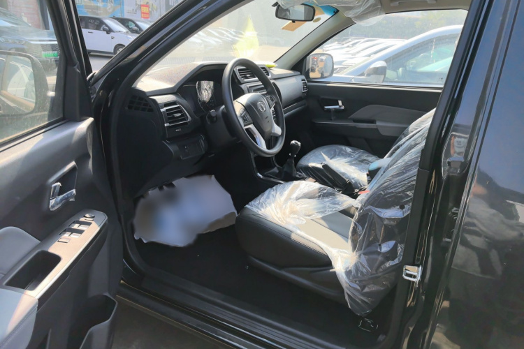 长城 风骏5 2023款 2.0T 柴油两驱精英型平槽车箱中控内饰7002