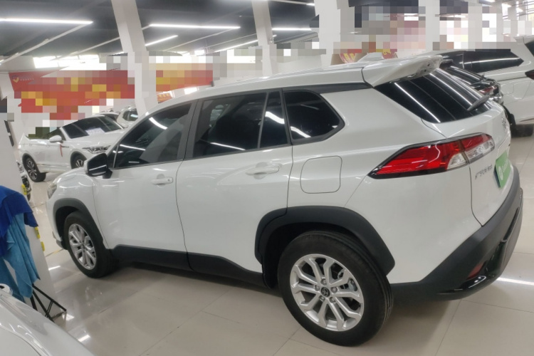 丰田 锋兰达 2024款 2.0L CVT精英plus版车身外观4