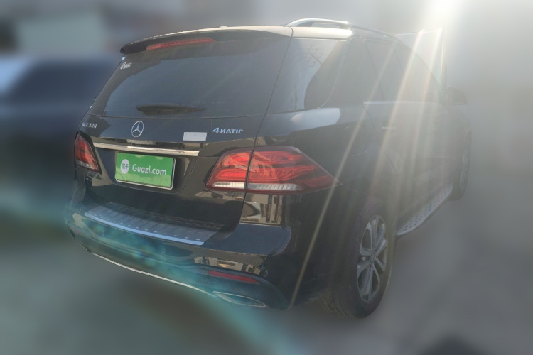 奔驰GLE 2016款 GLE 320 4MATIC 动感型车身外观6005