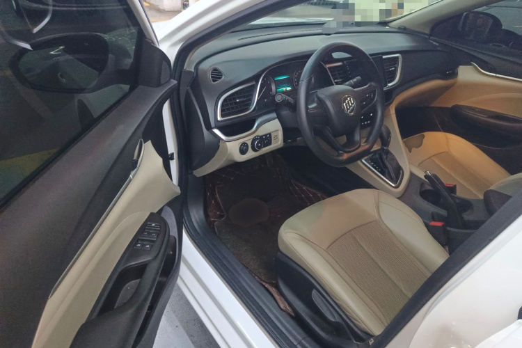 别克 英朗 2017款 15N 自动精英型中控内饰20