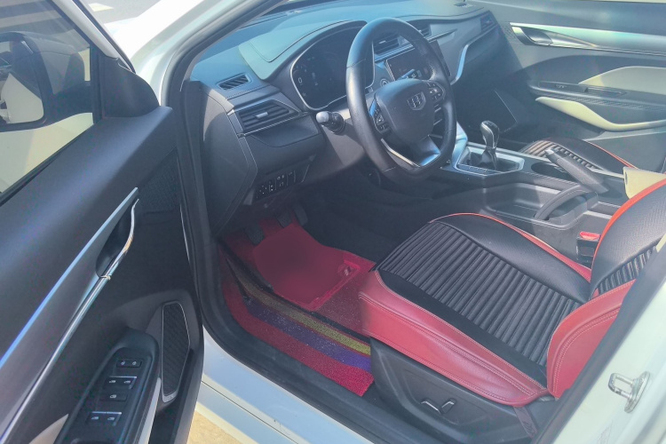 吉利汽车 缤瑞 2018款 14T 手动缤致版中控内饰20