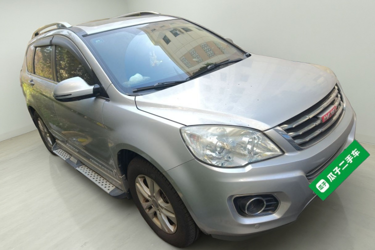 哈弗H6 2013款 升级版 2.4L 自动两驱尊贵型车身外观3