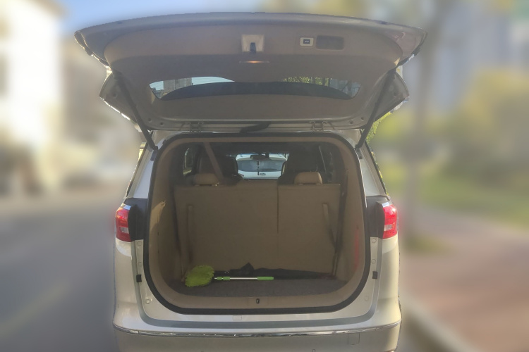 别克GL8 2017款 ES 28T 尊享型 国V中控内饰23