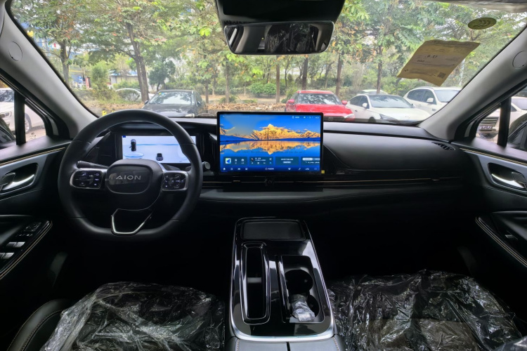 埃安 AION S Plus 2026款 豪华版中控内饰7012