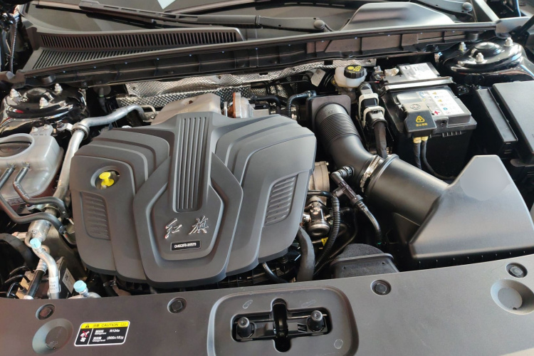 红旗H5 2025款 2.0T 自动旗领版机舱底盘24