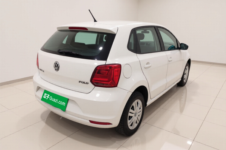 大众 Polo 2016款 1.4L 手动风尚型车身外观7