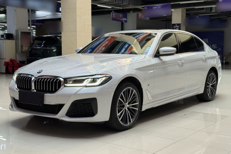 宝马5系 2023款 530Li 领先型 M运动套装车身外观6003