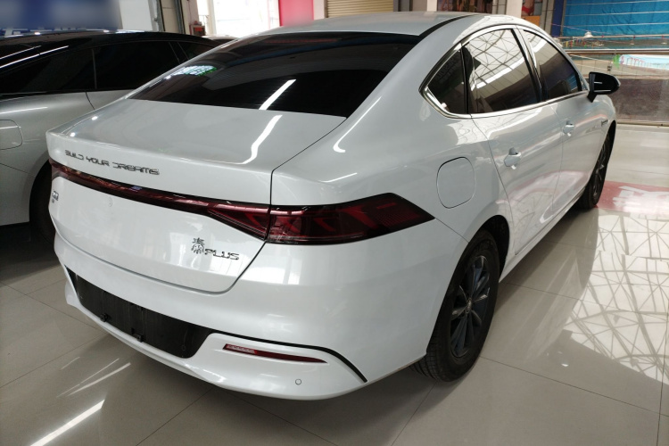 比亚迪 秦PLUS 2025款 EV 510KM 标准版车身外观7