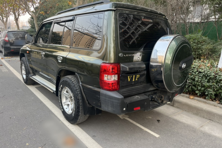 猎豹汽车 猎豹Q6 2015款 2.4L 手动四驱卓越型车身外观6001