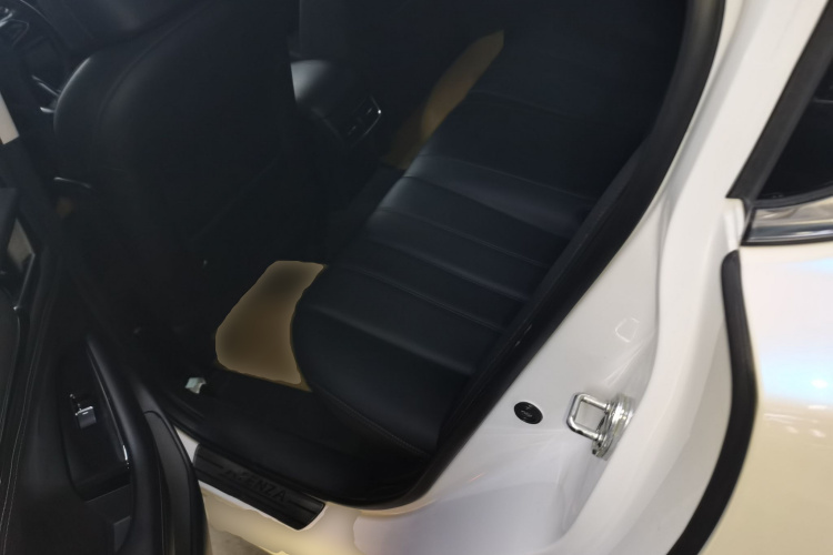 马自达 阿特兹 2021款 2.5L 蓝天运动版中控内饰7004