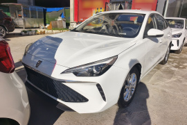 荣威i5 2023款 1.5L 手动舒享版