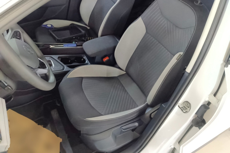 大众 途岳 2023款 300TSI 两驱新月版中控内饰19