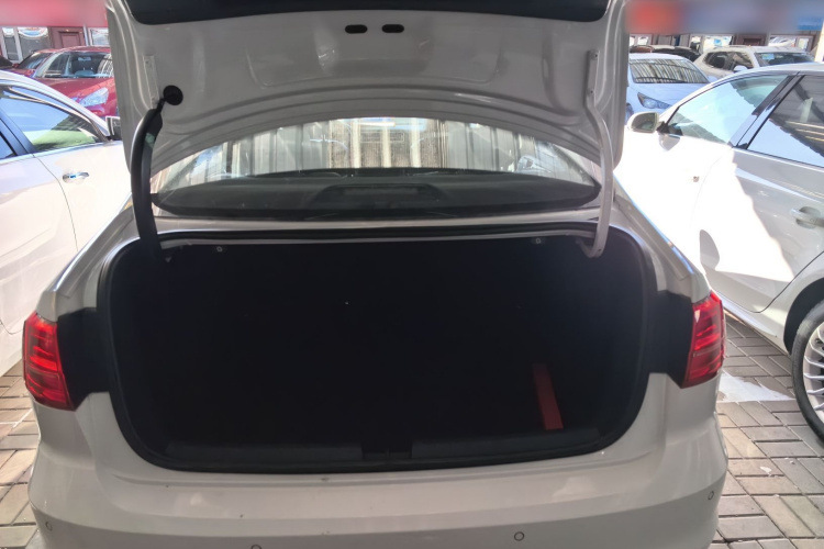 大众 速腾 2015款 1.6L 自动舒适型局部细节23