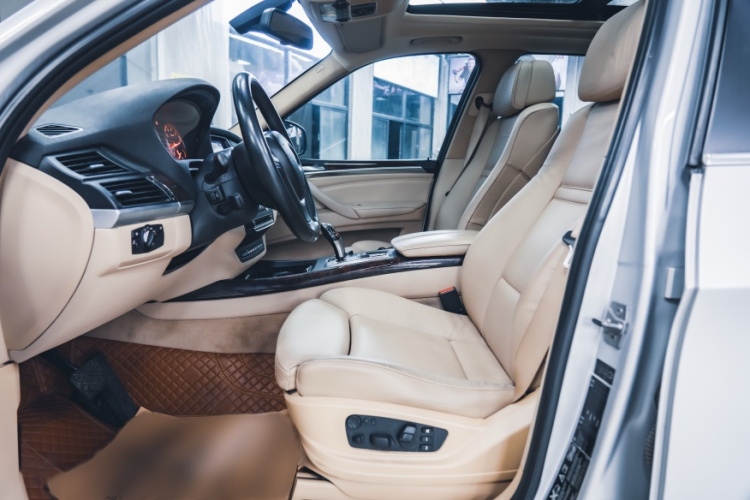 宝马X5(进口) 2011款 xDrive50i 领先型中控内饰7002