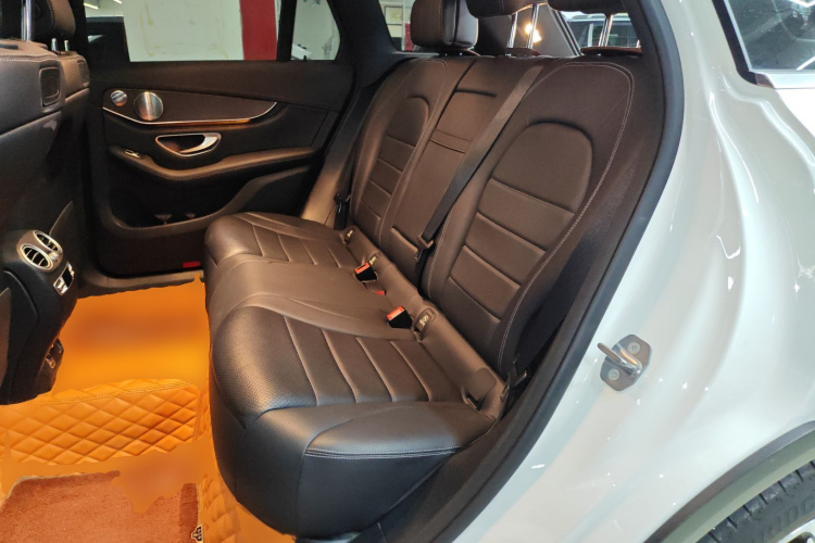 奔驰GLC 2019款 改款 GLC 300 L 4MATIC 动感型中控内饰21