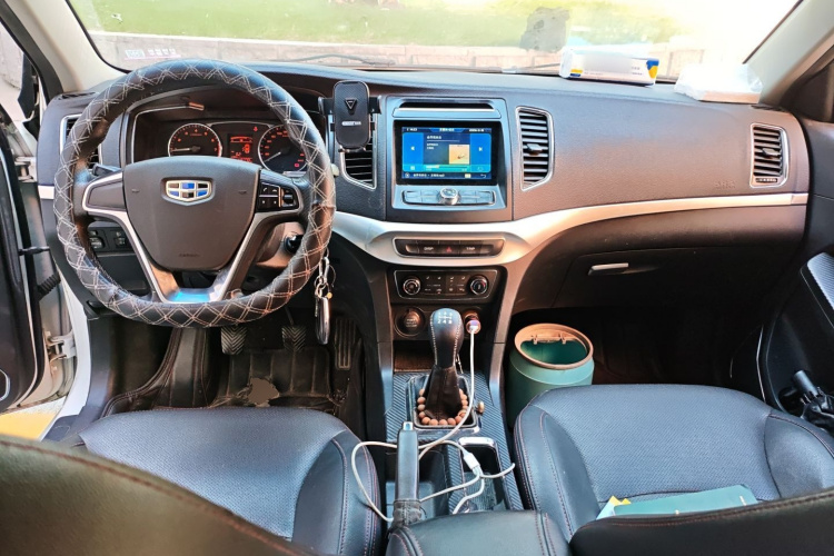 吉利汽车 远景 2015款 1.5L 手动幸福型中控内饰12