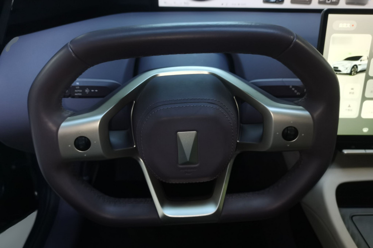 阿维塔12 2023款 650 三激光四驱性能版局部细节13