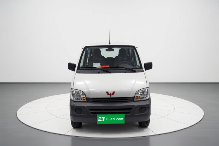 五菱汽车 五菱之光 2020款 1.2L 实用型 国VI LSI车身外观2