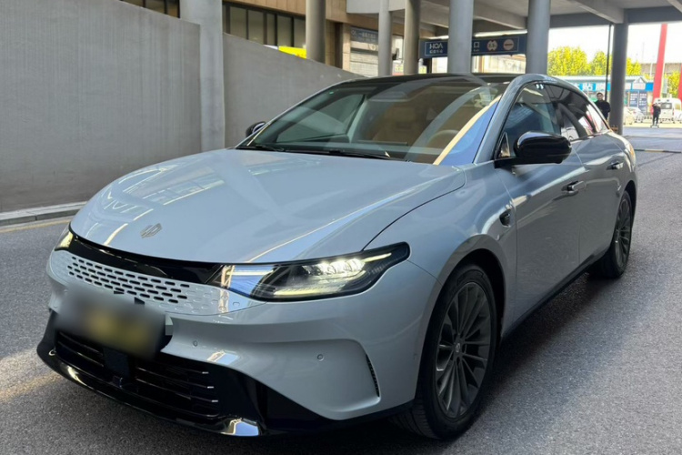 零跑汽车 零跑C01 2024款 增程 316尊享版车身外观1