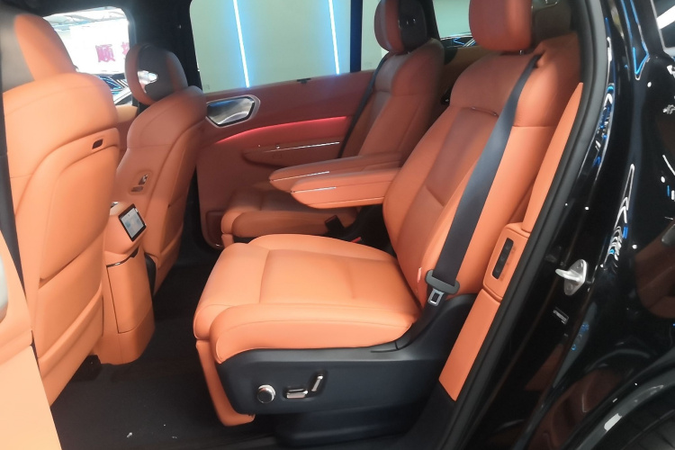 领克900 2025款 1.5T Ultra中控内饰7004